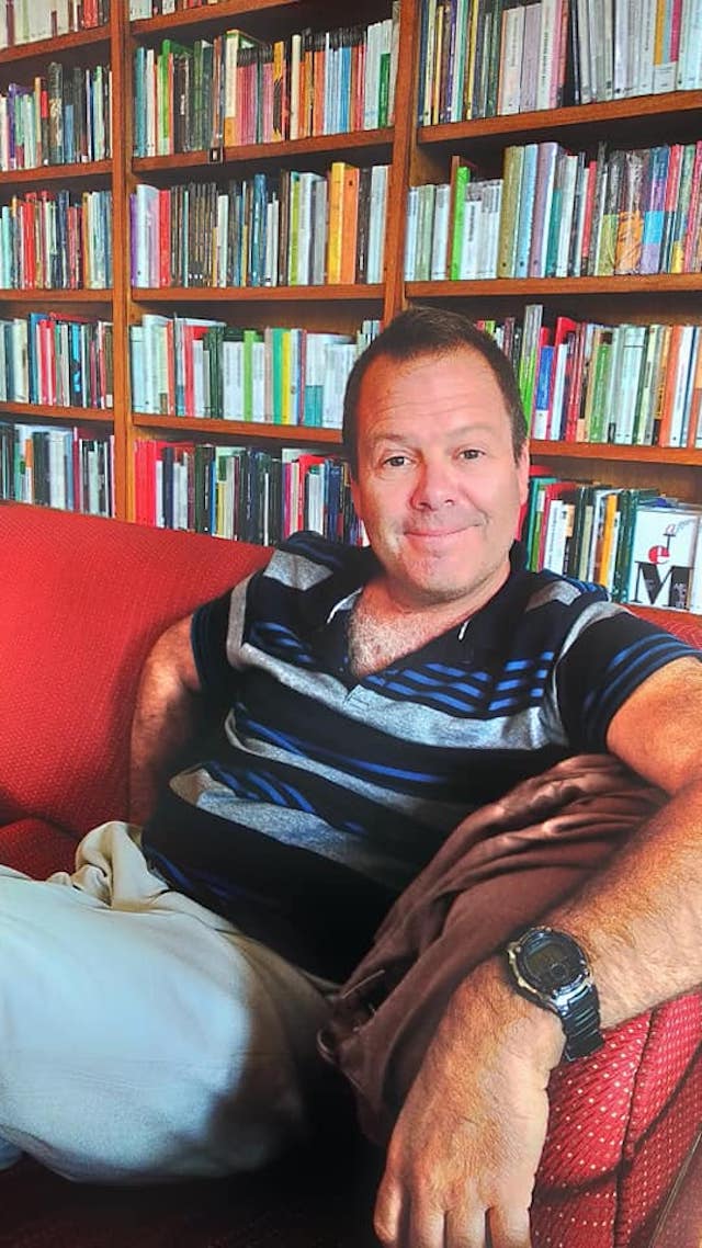 Nudo de alacranes. Eloy Urroz