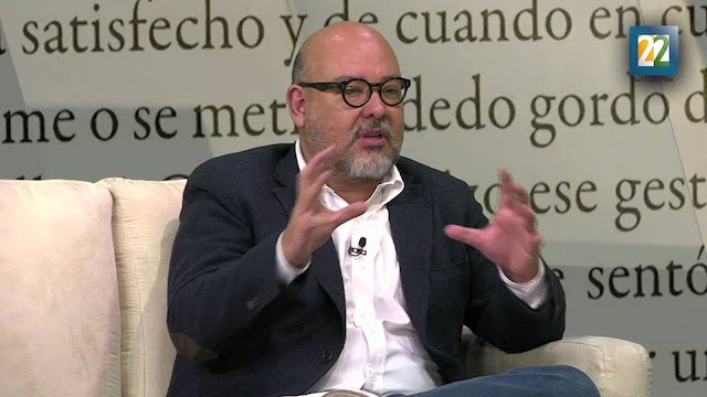 Retrato de mi madre con perros