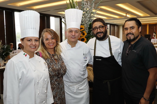 El Molcajete de Plata 