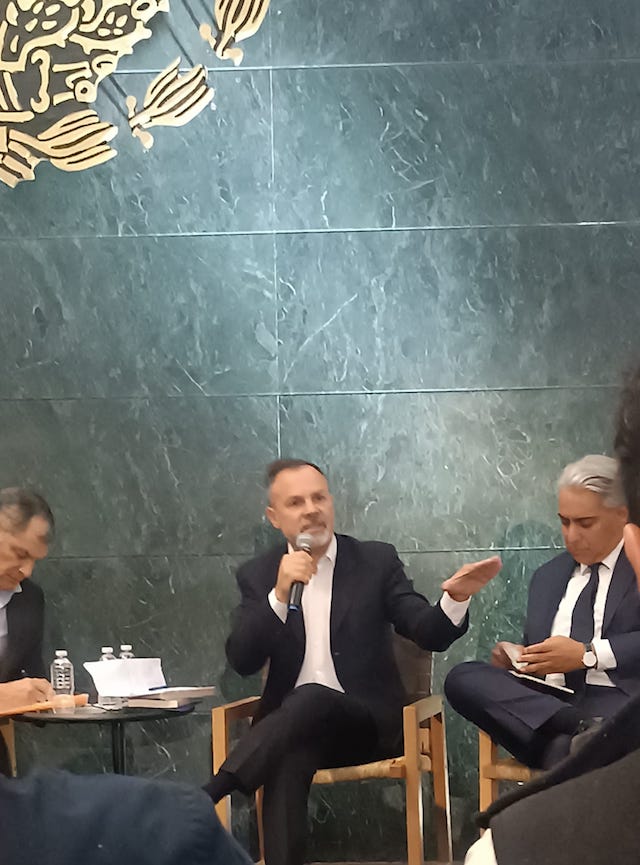 Los medios de comunicación