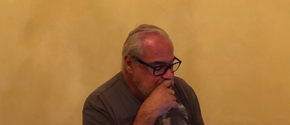 Dionisio sin maletas