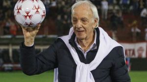 César Luis Menotti